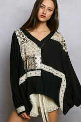 Nicole V-neck Pullover