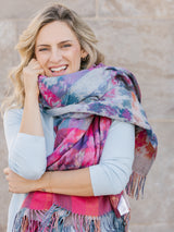 Distressed Houndstooth Throw