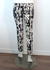 Graphic Daisy Tulip Hem Pant