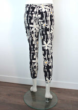 Graphic Daisy Tulip Hem Pant