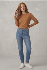 Zoya Top