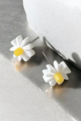 Teeny Tiny Daisies Studs