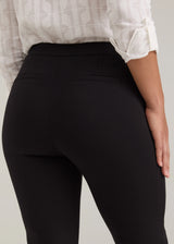 Pull-on Straight Leg