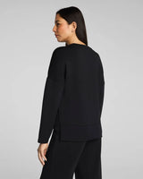 Airessentials Crewneck L/S Top