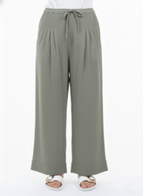 Nina Pant