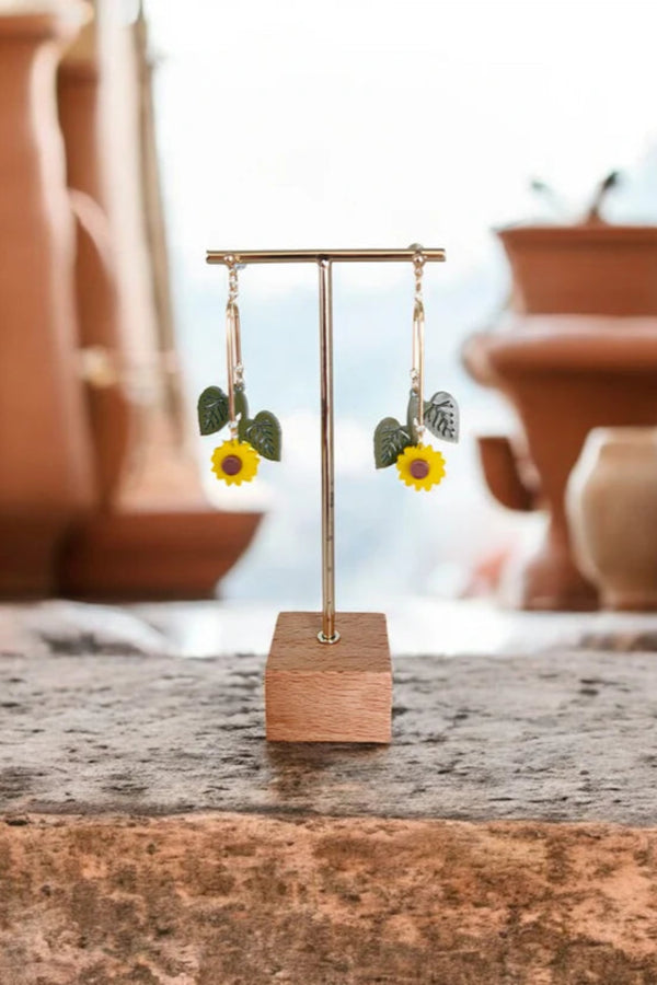 Tahia Earrings