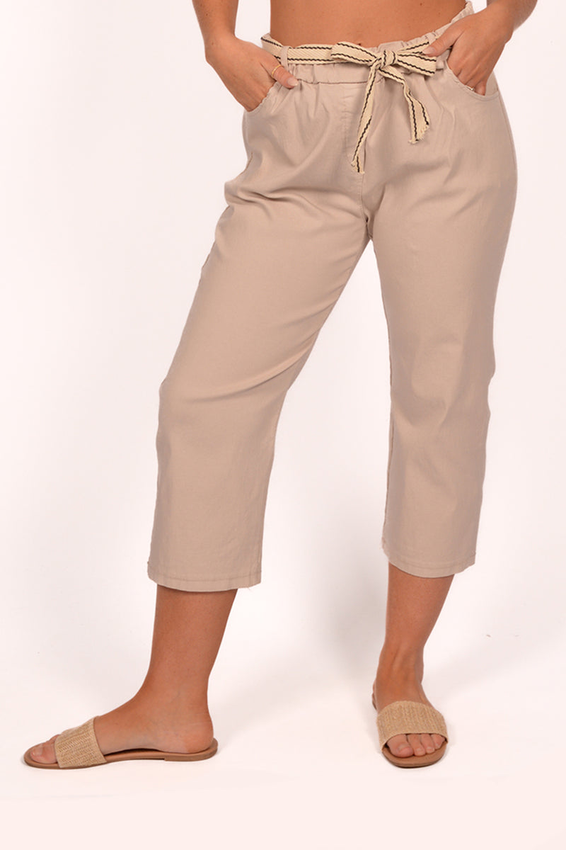 Capri Pants w/ Belt